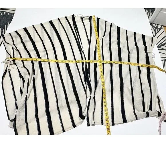 Torrid Striped Ruana Open Front Asymmetrical Kaftan Coverup Black White One Size - Picture 10 of 12